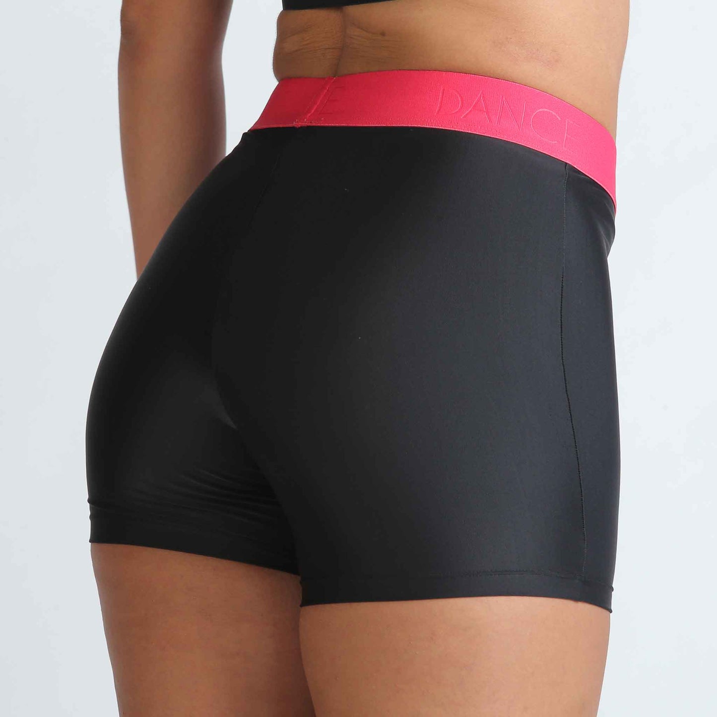 ELASTIC LOW RISE SHORT - Body Core